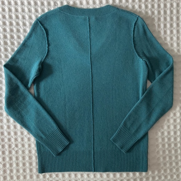 AQUA from Bloomingdale’s Cashmere Sweater Teal Long Sleeve V Neck S - Picture 6 of 12